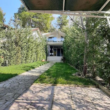Villa Leyland Голем Экстерьер фото