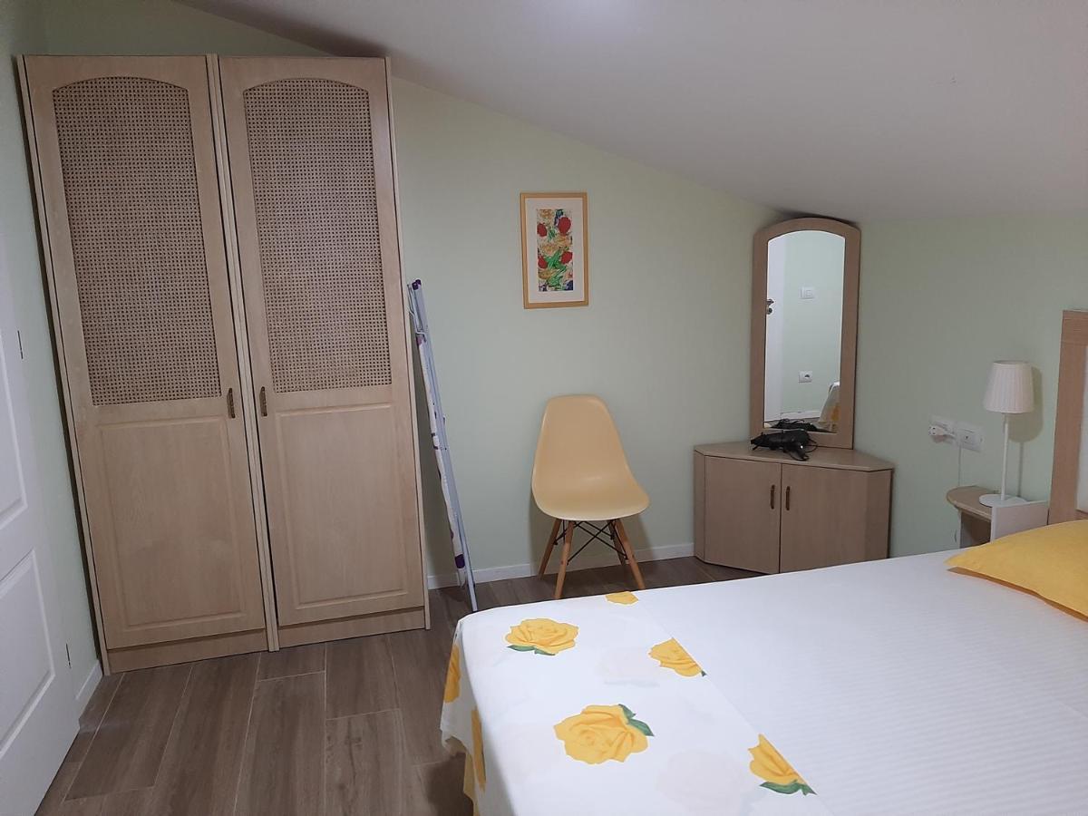 Villa Leyland Голем Экстерьер фото
