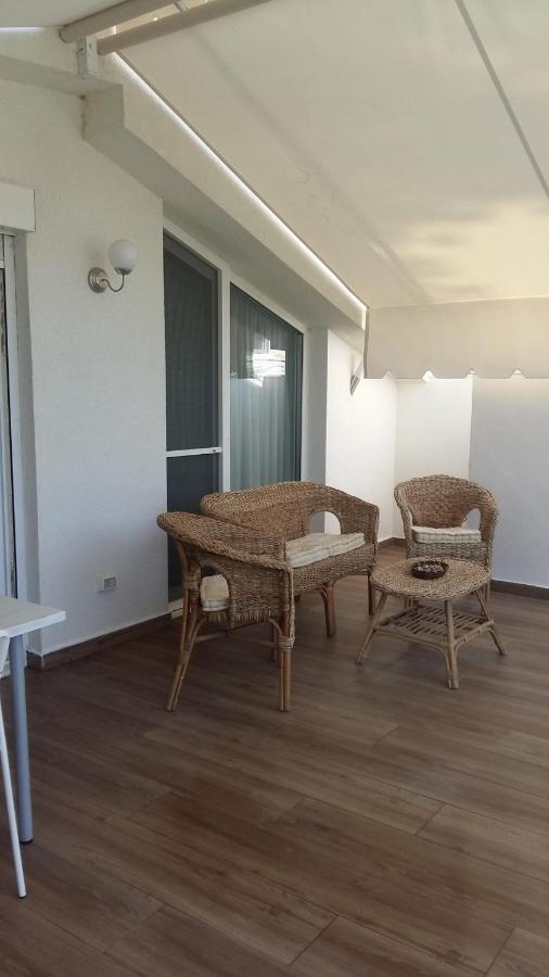 Villa Leyland Голем Экстерьер фото