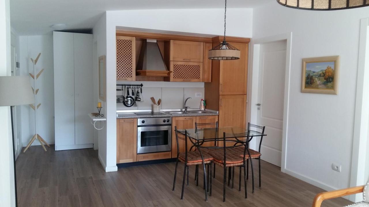 Villa Leyland Голем Экстерьер фото