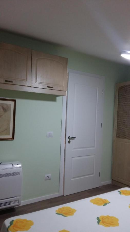 Villa Leyland Голем Экстерьер фото